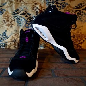 (JORDAN) AIR JORDAN B'LOYAL Black Hyper Violet